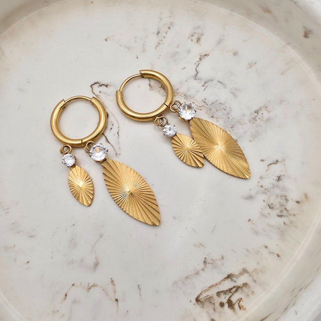Boucles d'oreilles navettes Gina