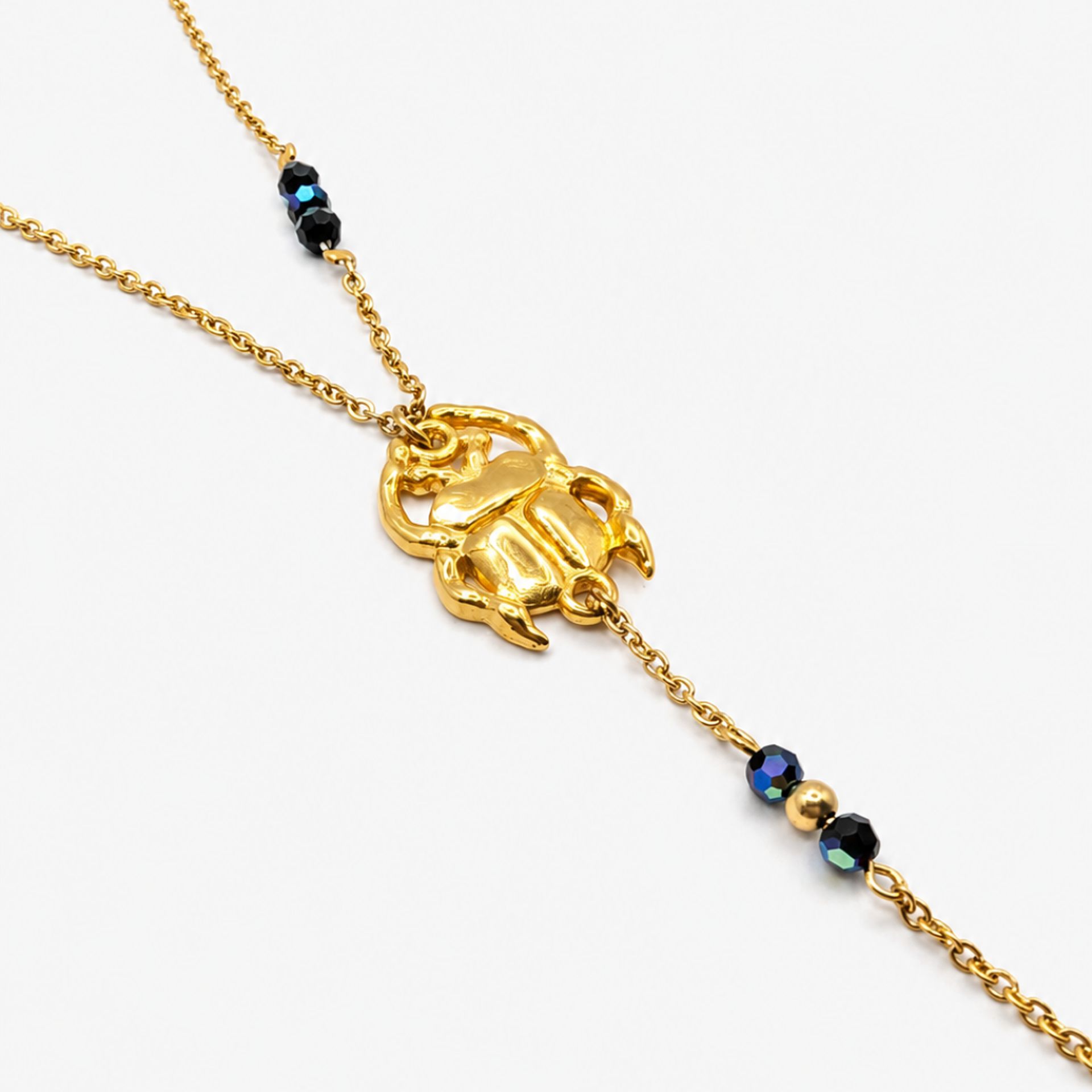 Collier scarabée Eris ( réservé biche ) – Image 3